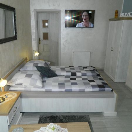 Pokoj Goscinny Royal Swieradow-Zdroj Ngoại thất bức ảnh
